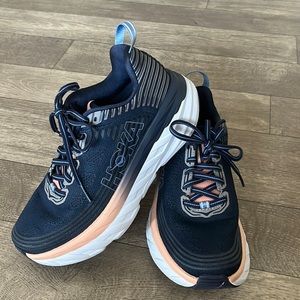 Hoka One One Bondi 6